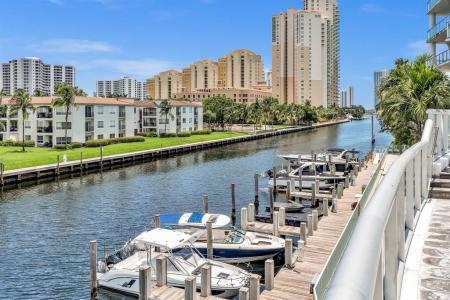 3131 NE 188th Street 2-1201, The Atrium, Aventura, フロリダ 33180, アメリカ合衆国