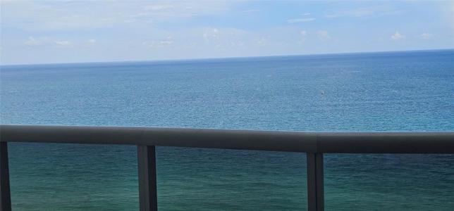 15901 Collins Ave 2104, Trump Tower 2, Sunny Isles Beach, Florida 33160