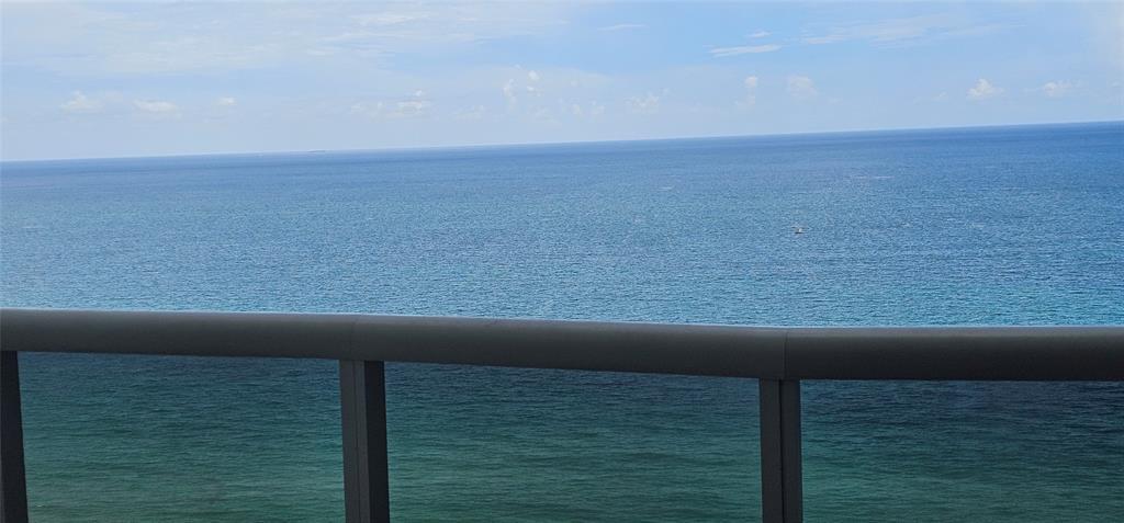 15901 Collins Ave 2104, Trump Tower 2, Sunny Isles Beach, Florida 33160