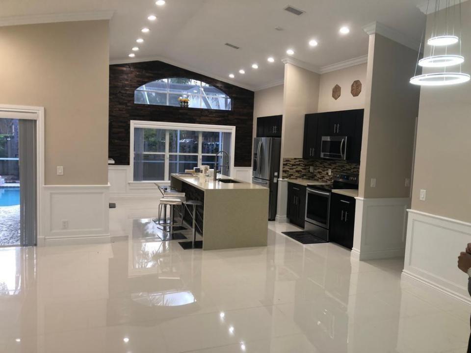 5373 NW 55th Ter, Coconut Creek, Flórida 33073, Estados Unidos