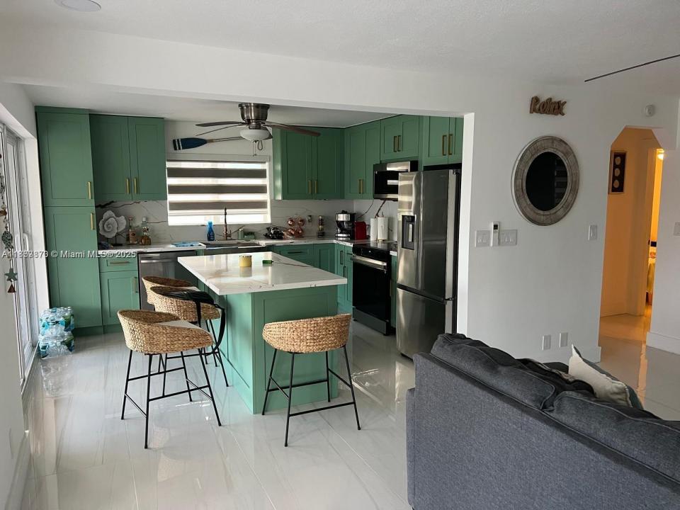 27346 Martinique Ln, Lower Keys, Florida 33042