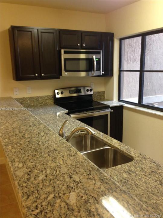 22411 SW 88th Pl 15-26, Cutler Bay, Florida 33190
