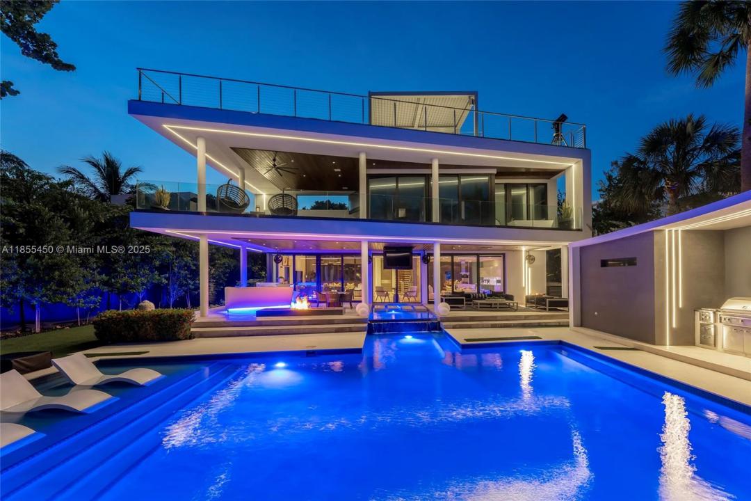 528 Lakeview Ct, Miami Beach, Florida 33140, HOA KỲ