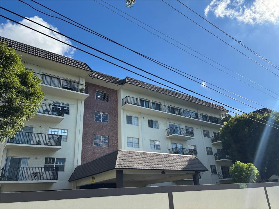 5731 NW 37th St 322, Virginia Gardens, فلوريدا 33166, الولايات المتحدة
