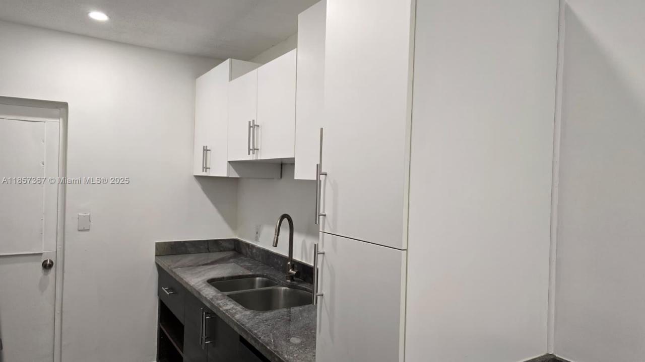 3801 SW 31st Dr 3801, West Park, 佛罗里达州 33023, 美国