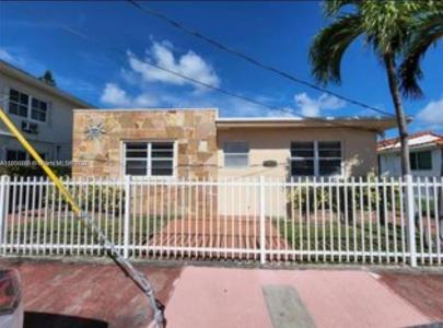 7710 Carlyle Ave, Miami Beach, Florida 33141, USA