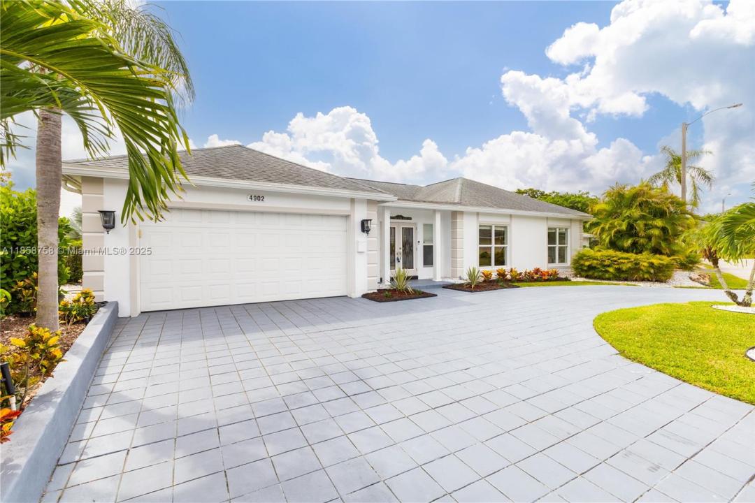 4902 N Travelers Palm Ln, Tamarac, Флорида 33319, Соединенные Штаты