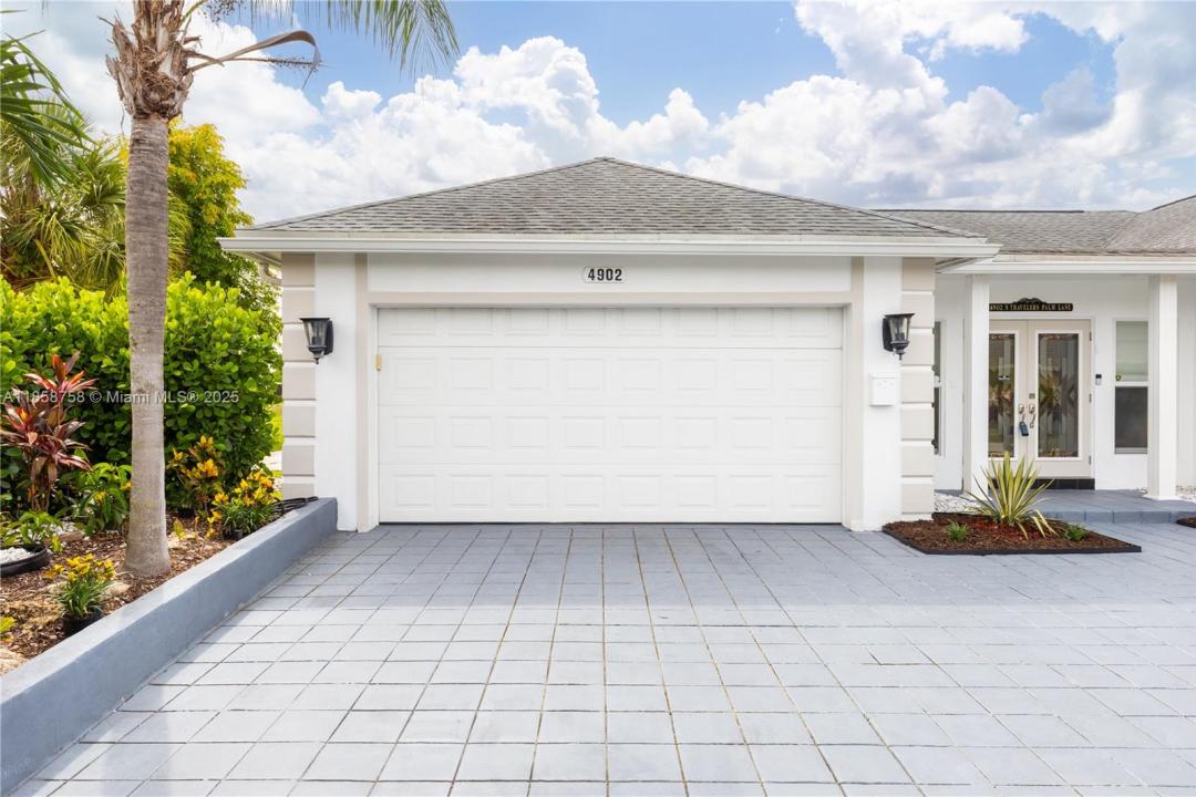 4902 N Travelers Palm Ln, Tamarac, Флорида 33319, Соединенные Штаты