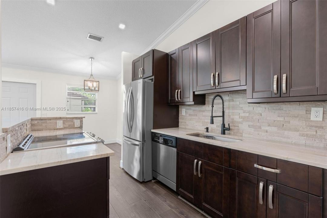 721 NW 47th St, Deerfield Beach, Флорида 33064, Соединенные Штаты