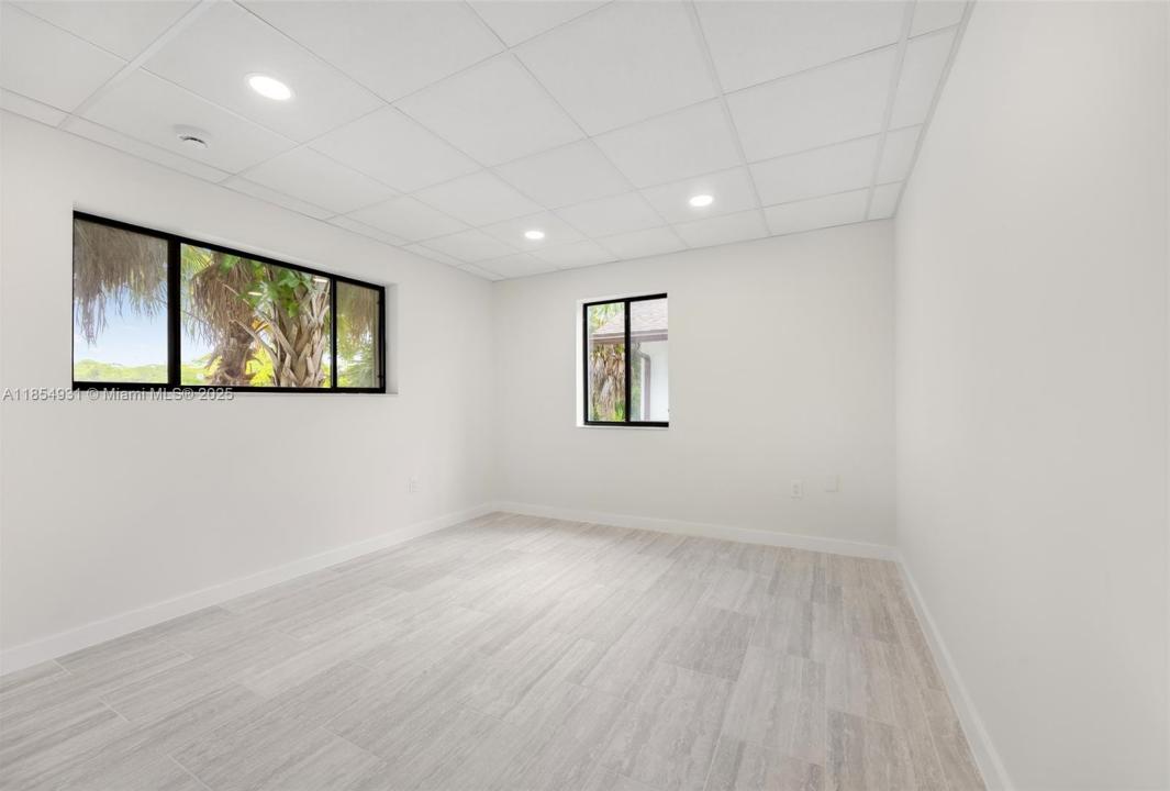 7731 SW 62nd Ave 201, South Miami, Florida 33143