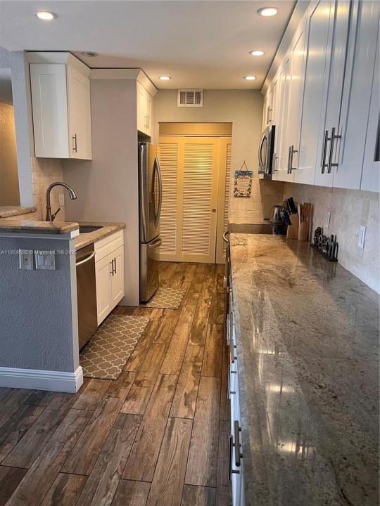 400 N Riverside Dr 104, Pompano Beach, フロリダ 33062, アメリカ合衆国