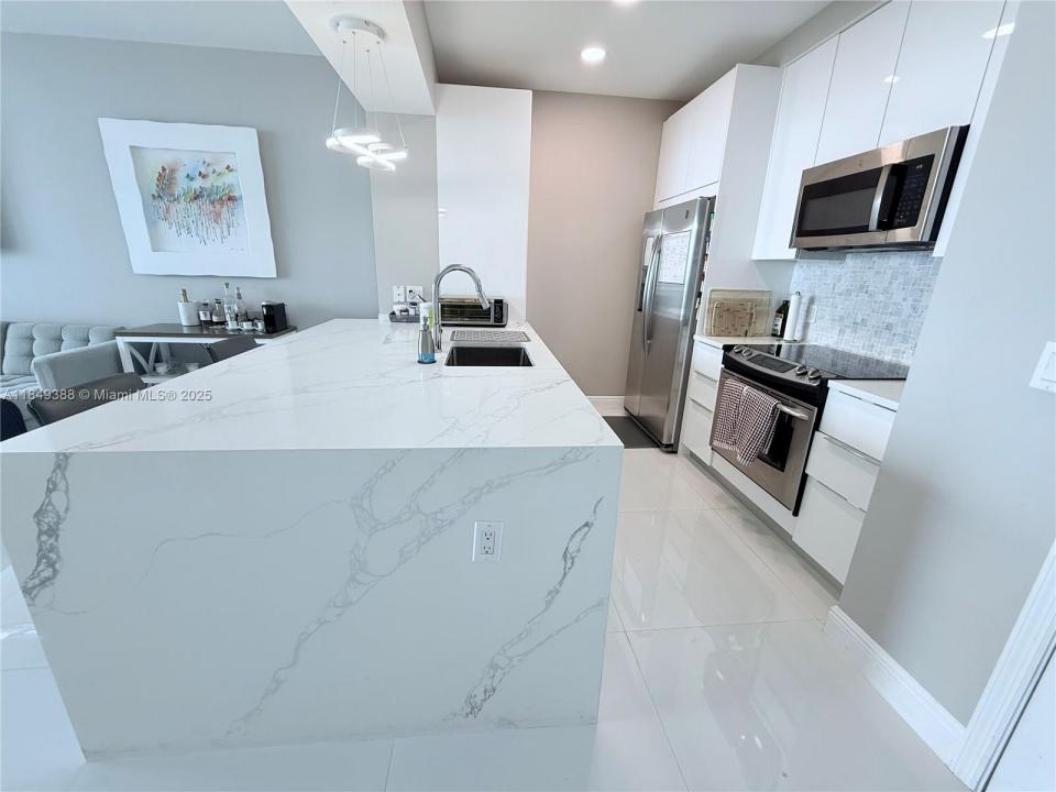 951 Brickell Ave 3402, Miami, フロリダ 33131, アメリカ合衆国