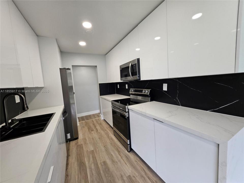 2865 NE 13th Ave, Pompano Beach, Floride 33064, États-Unis