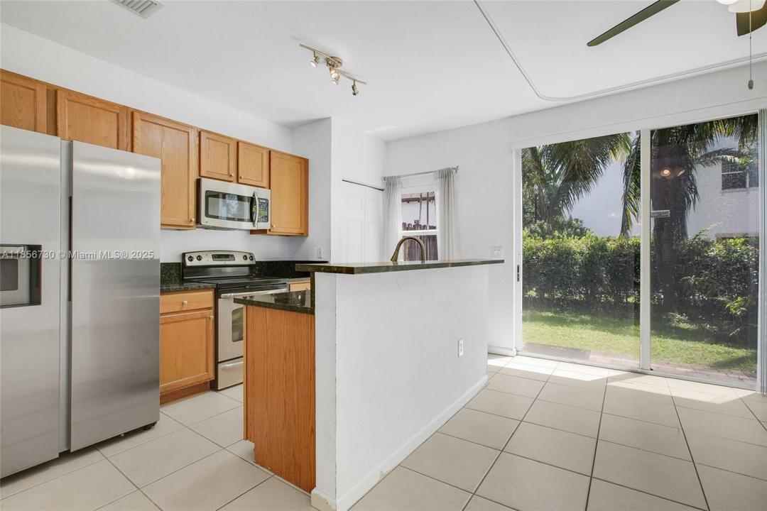 2621 SW 120th Ter 203-2, Miramar, Flórida 33025, Estados Unidos