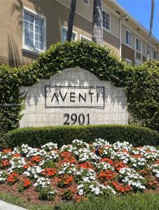 2821 NE 185th St 408, Aventura, Florida 33180, USA