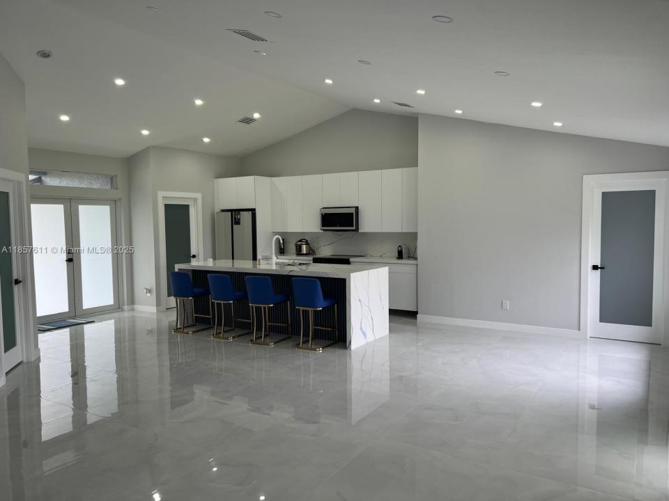 2214 NW 1 Ter, Cape Coral, Florida 33993