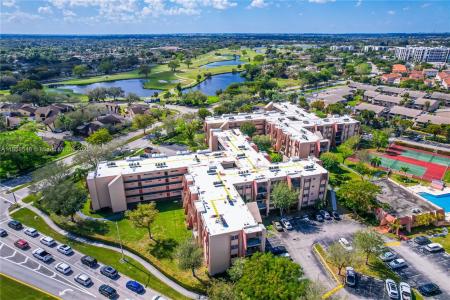 13715 Kendale Lakes Cir A-304, Miami, Florida 33183, USA