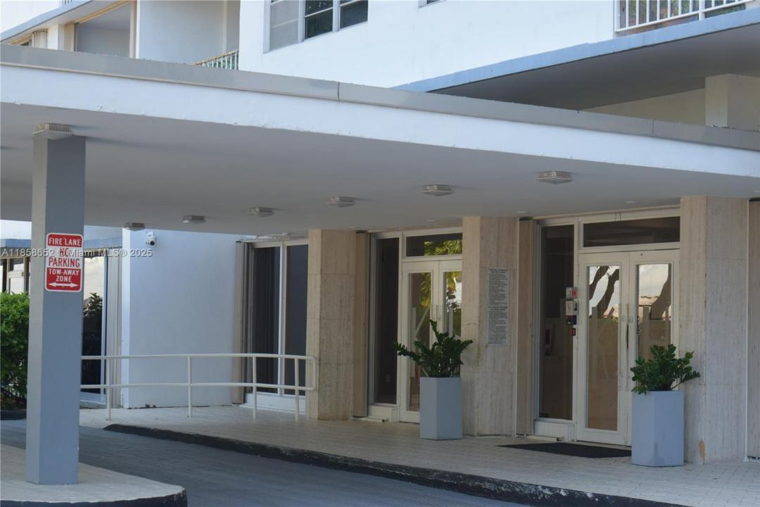 1865 79th St Cswy 4C, North Bay Village, 佛羅里達州 33141, 美國