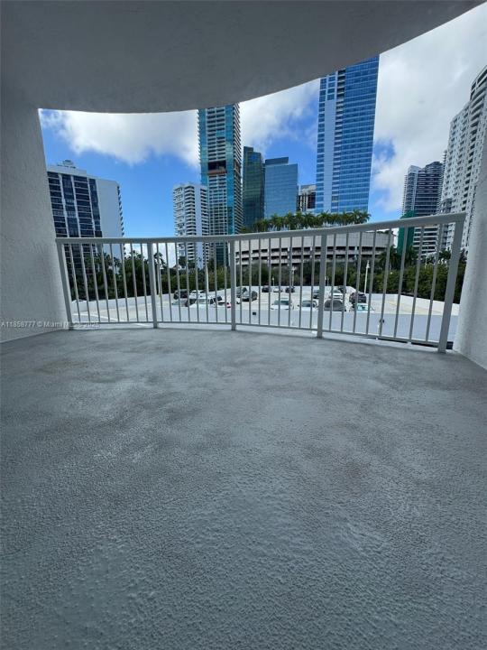 1420 Brickell Bay Dr 306D, Miami, Florida 33131