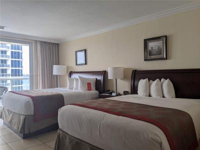 19201 COLLINS AVE 615, Sunny Isles Beach, Florida 33160, USA