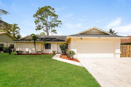 899 Daffodil Dr, Wellington, Florida 33414, USA