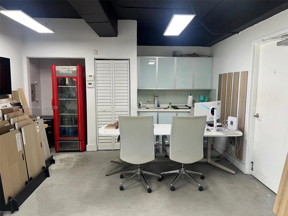 13405 SW 128th St 208, Miami, Florida 33186, USA
