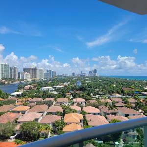 19370 Collins Ave 1420, Sunny Isles Beach, Florida 33160, USA