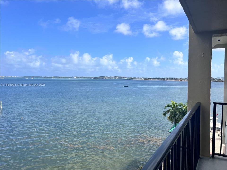 2201 Brickell Ave 75, Miami, فلوريدا 33129, الولايات المتحدة