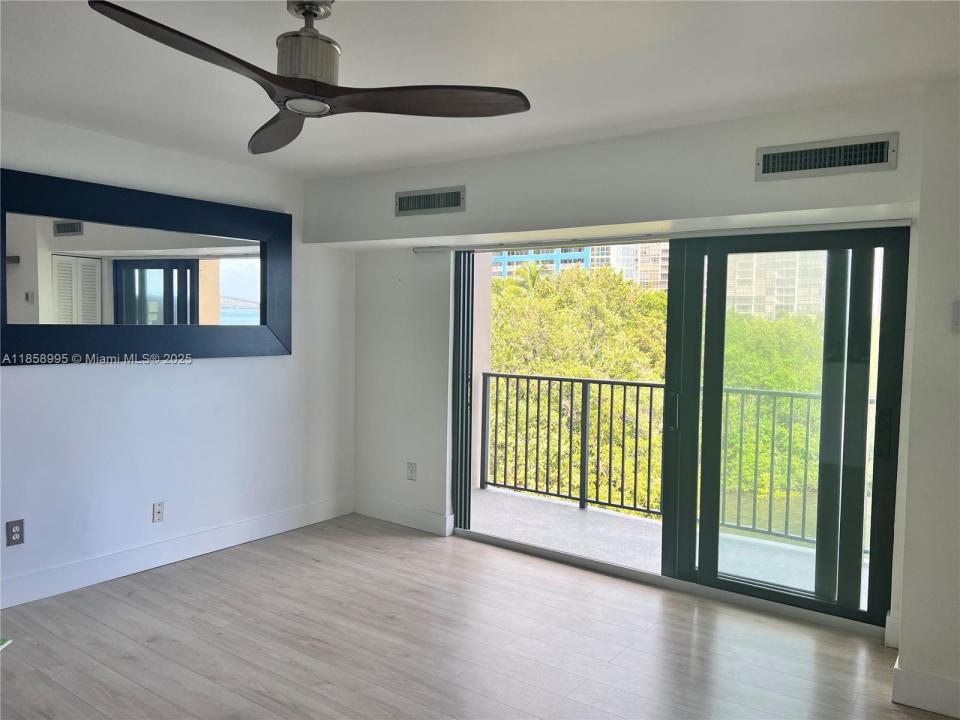 2201 Brickell Ave 75, Miami, فلوريدا 33129, الولايات المتحدة