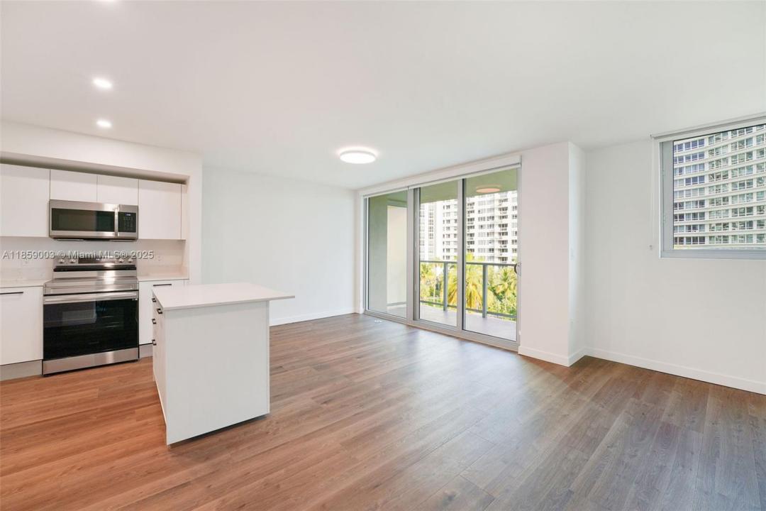 Miami Beach, Florida 33139