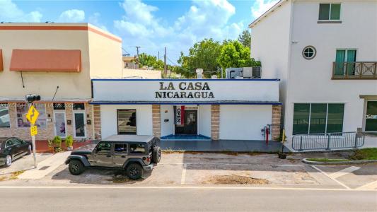 365 N Royal Poinciana Blvd, Miami Springs, Floryda 33166, USA