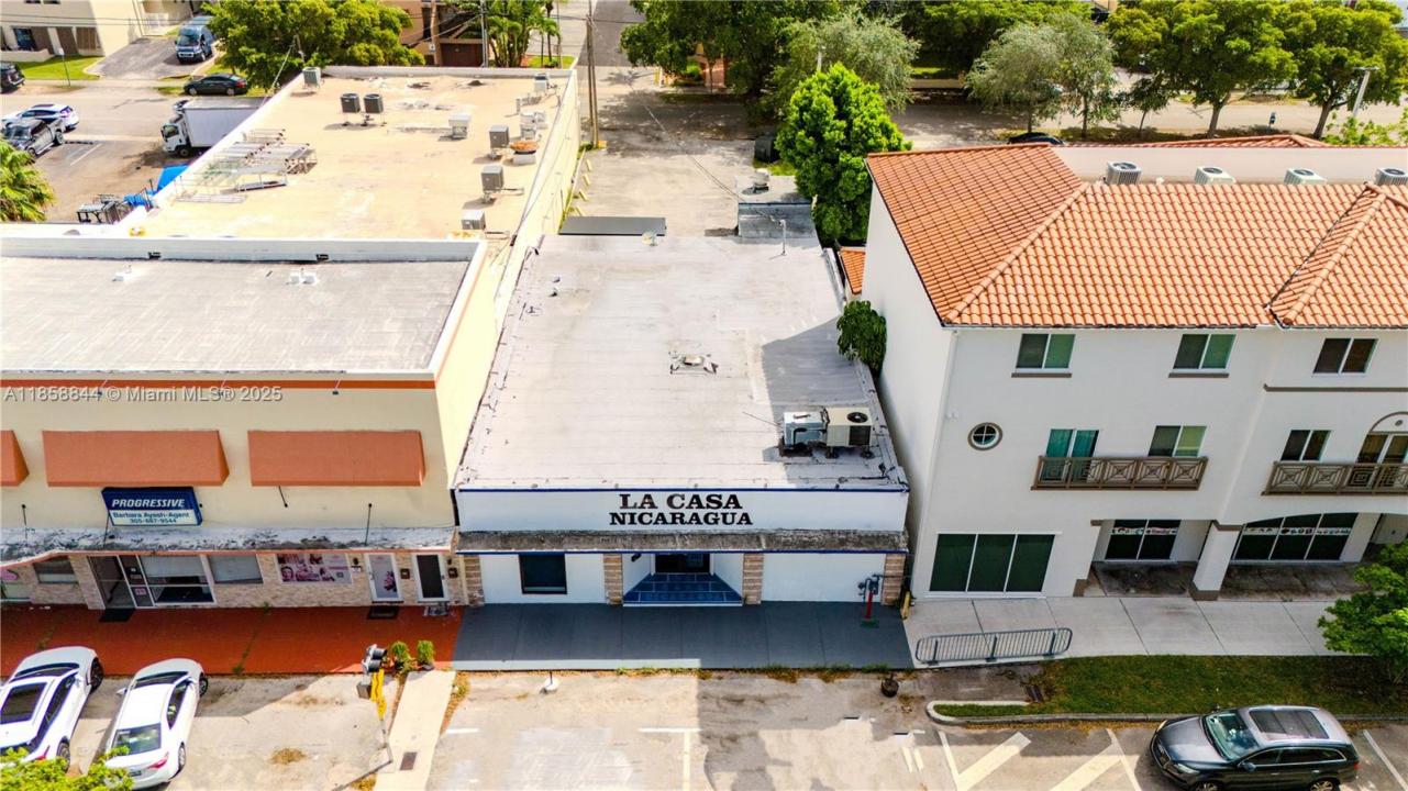 365 N Royal Poinciana Blvd, Miami Springs, فلوريدا 33166, الولايات المتحدة