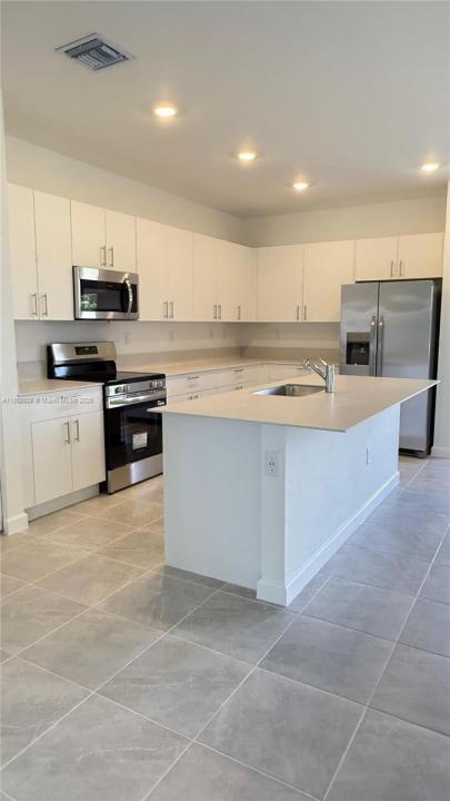 2984 SE 23rd Ave ., Homestead, Florida 33035, HOA KỲ