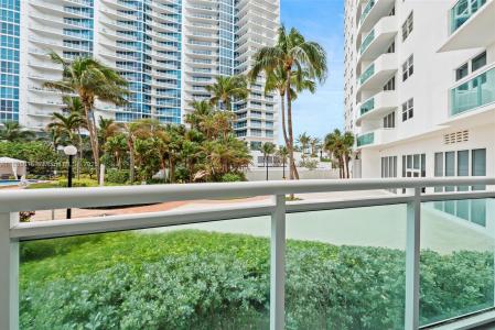 3001 S Ocean Dr 119, Hollywood, Florida 33019, USA