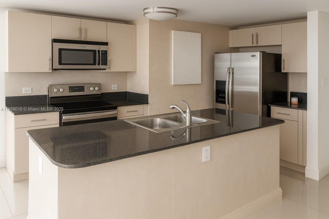1861 NW S River Dr 1505, Miami, フロリダ 33125, アメリカ合衆国