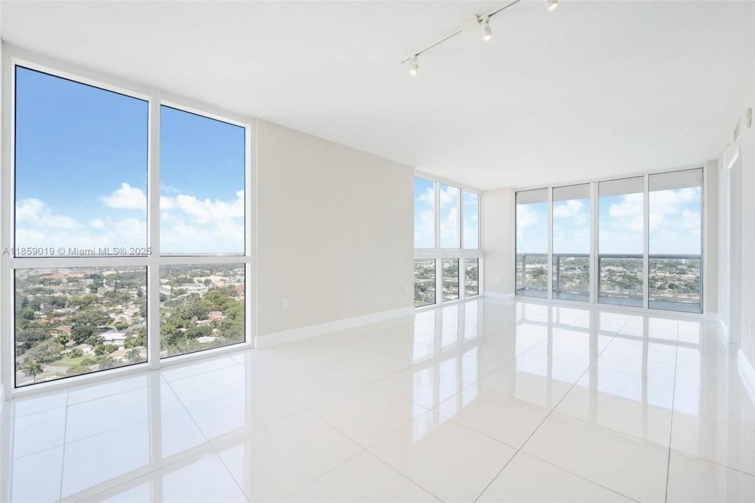 1861 NW S River Dr 1505, Miami, フロリダ 33125, アメリカ合衆国