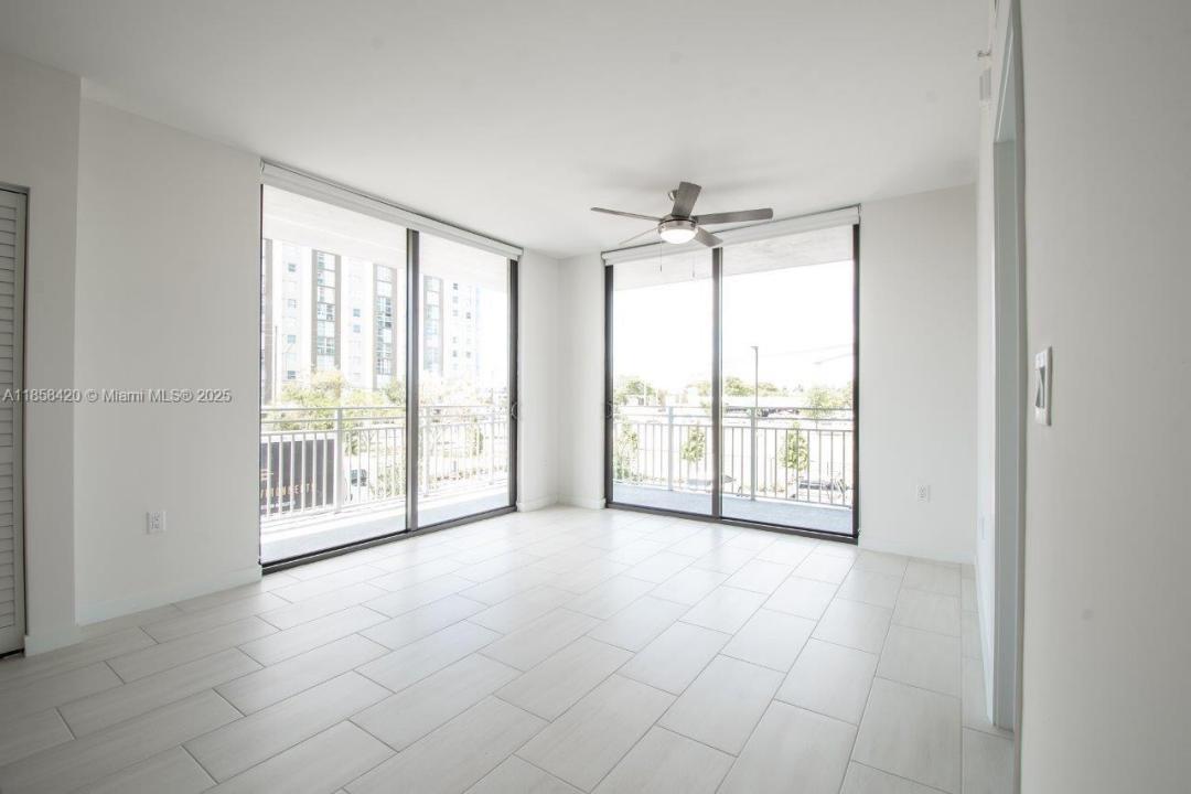 3645 NW 36th St 515, Miami, フロリダ 33142, アメリカ合衆国
