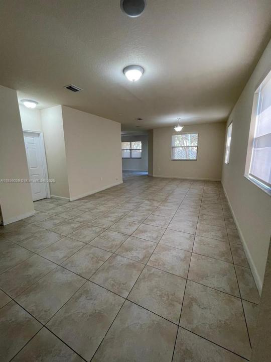 9143 SW 227th Ter ., Cutler Bay, Флорида 33190, Соединенные Штаты