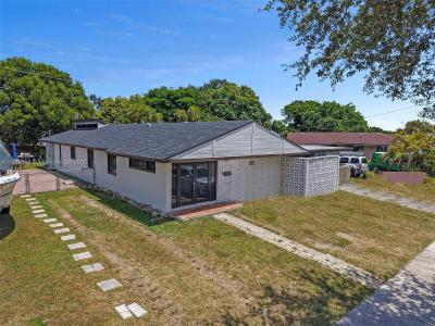 16313 SW 99th Pl, Miami, Florida 33157, USA