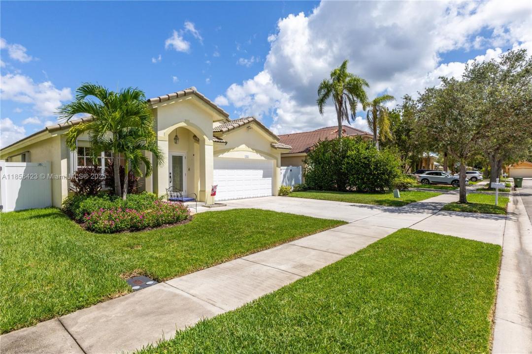 445 SW 205th Ave, Pembroke Pines, フロリダ 33029, アメリカ合衆国