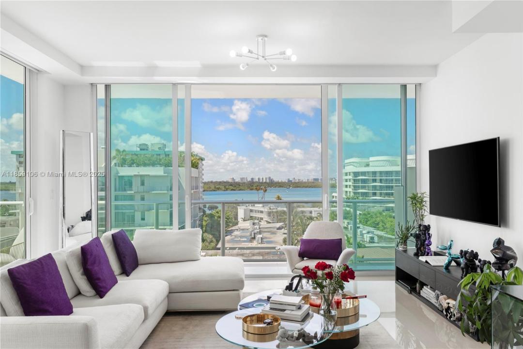 1150 102nd St 706, Bay Harbor Islands, Флорида 33154, Соединенные Штаты