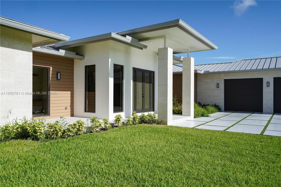 27510 SW 170th Ave, Homestead, Florida 33031