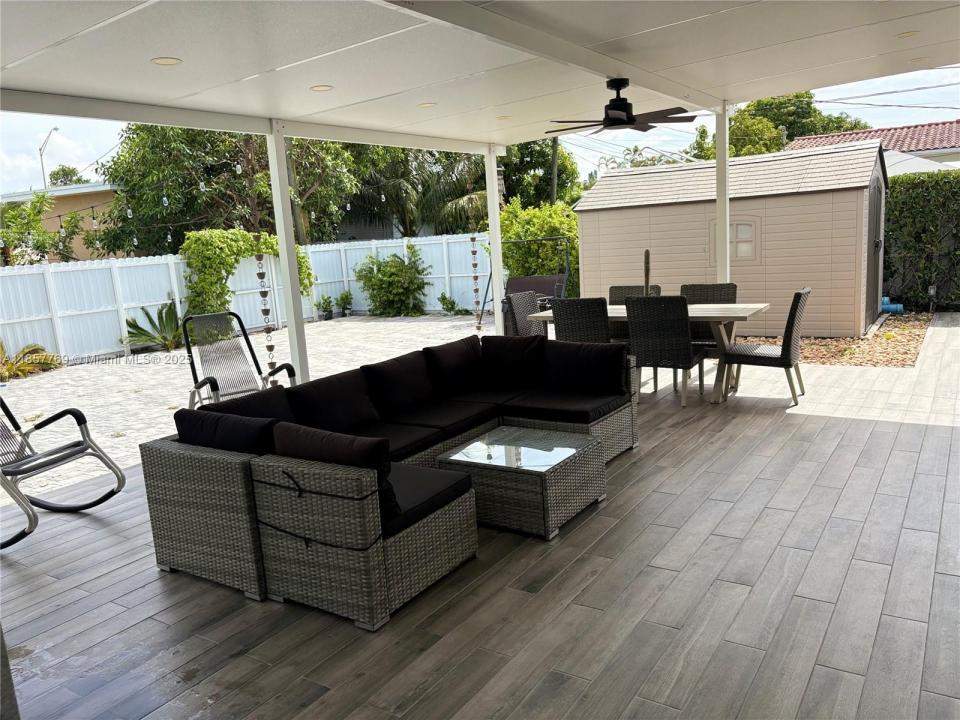 868 E 32nd St 0, Hialeah, Florida 33013, HOA KỲ