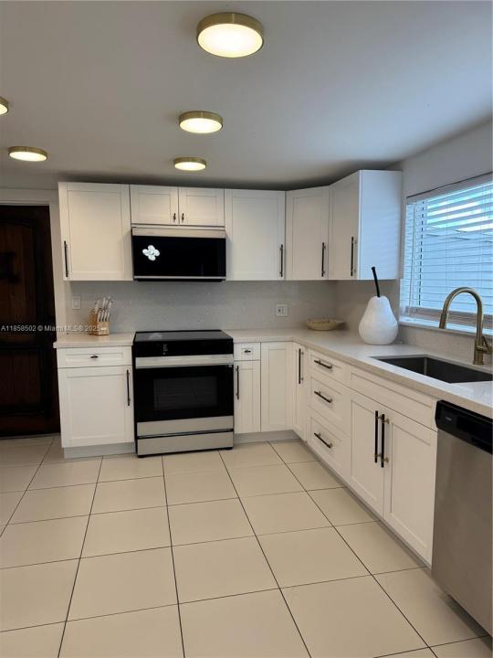 1301 Grouper Dr A, Marathon, Floryda 33050, USA