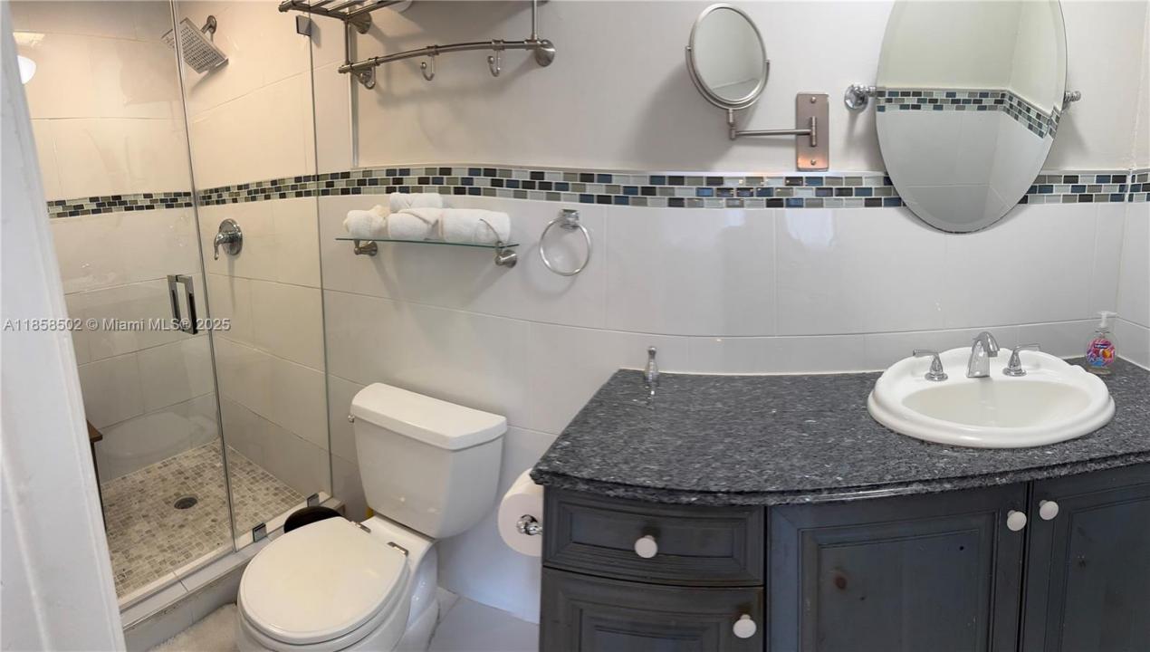 1301 Grouper Dr A, Marathon, Floryda 33050, USA