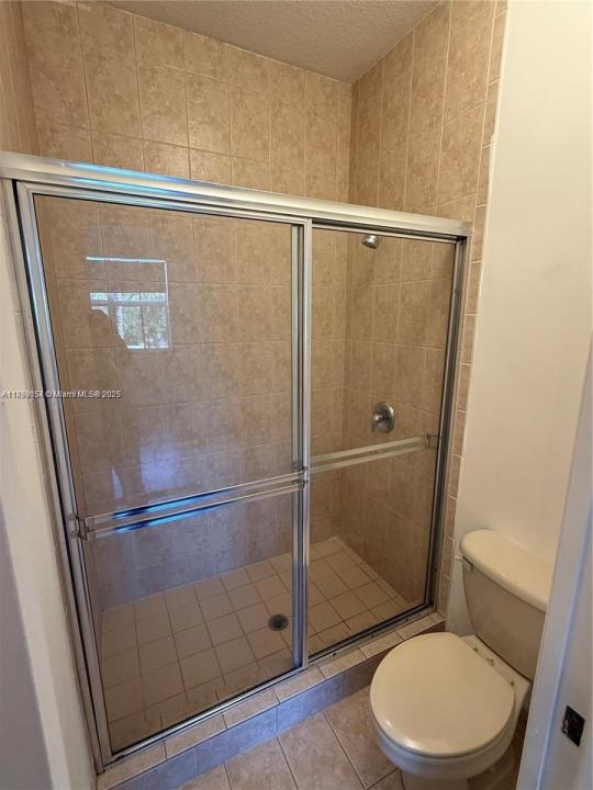 906 SW 143rd ave 502, Pembroke Pines, Florida 33027, USA