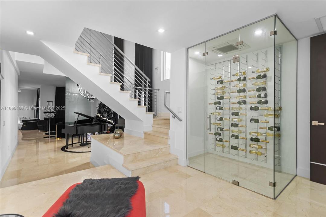 3420 NW 84th Ave, Doral, Floride 33122, États-Unis