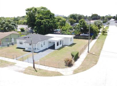 10490 SW 173rd Ter, Miami, Florida 33157, USA