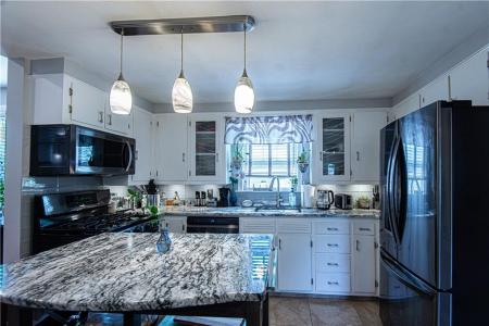 28 Burnside Avenue, East Providence, RI 02915, USA
