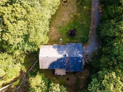 69 Bates Trail, West Greenwich, Rhode Island 02817, Estados Unidos